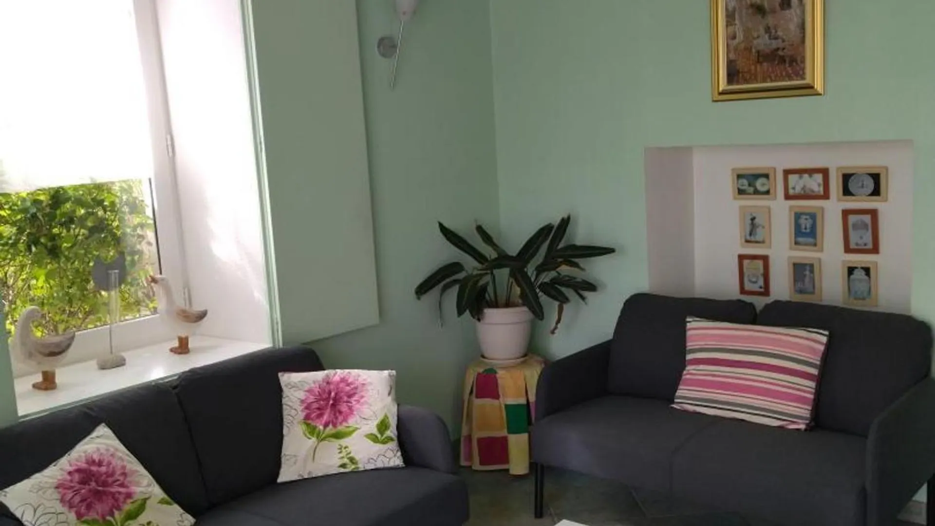 Holiday home Gite Familial Calme Avec Jardin, Terrasse, Equipements Modernes Et Jeux Pour Enfants A Lentigny - Fr-1-496-129